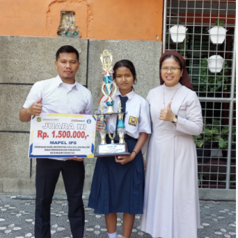Siswa SMP Swasta Santa Maria Medan Raih Juara 3 Olimpiade IPS Tingkat Kota